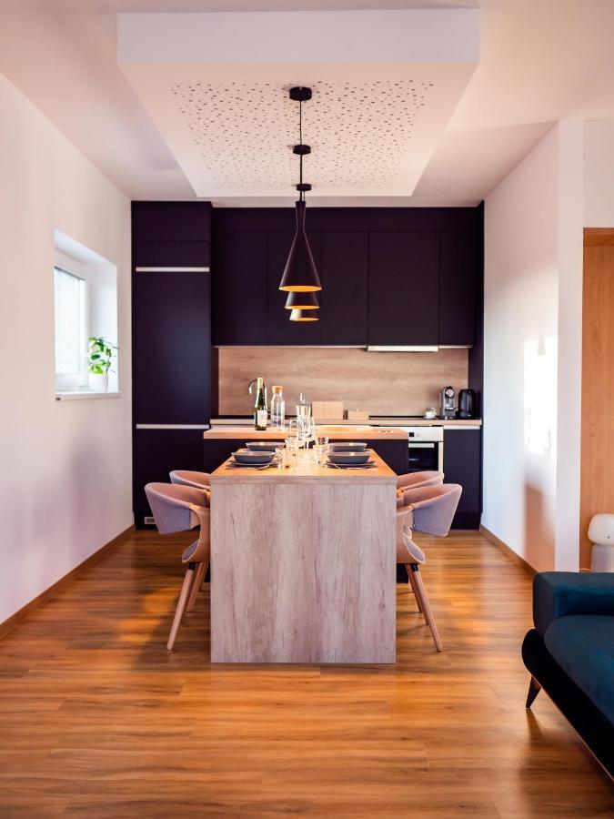 Apartman Eden Rožnov pod Radhoštěm Exterior foto